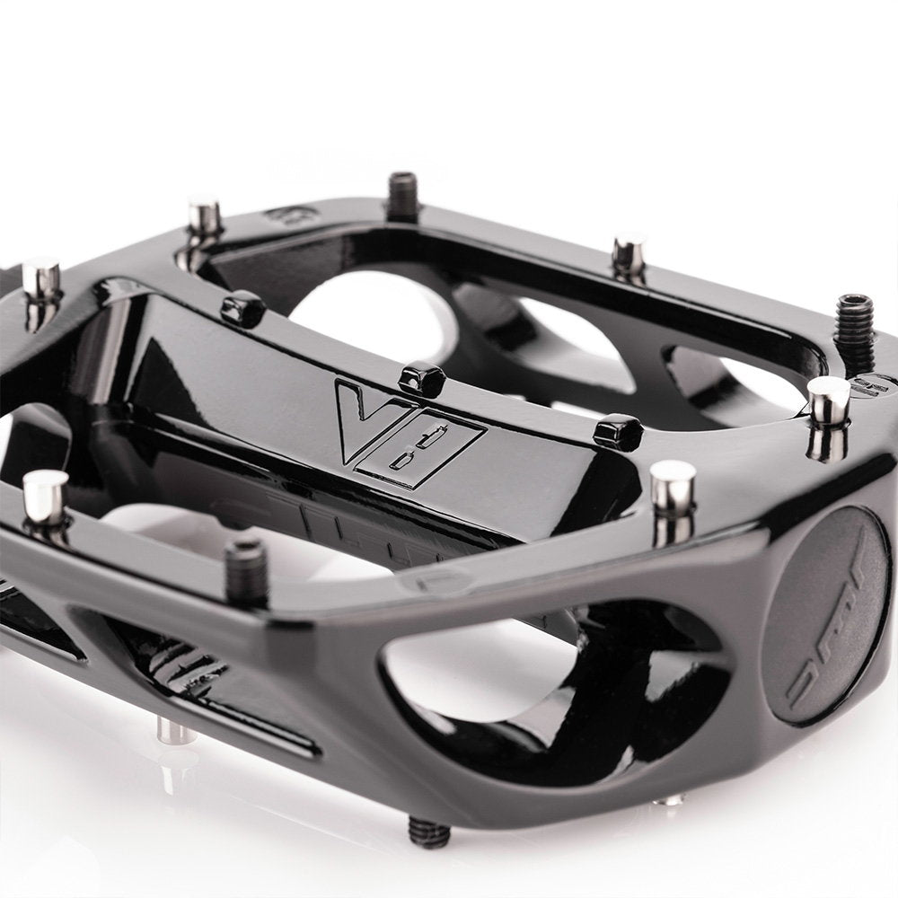 DMR - V8 Classic DU - Negro