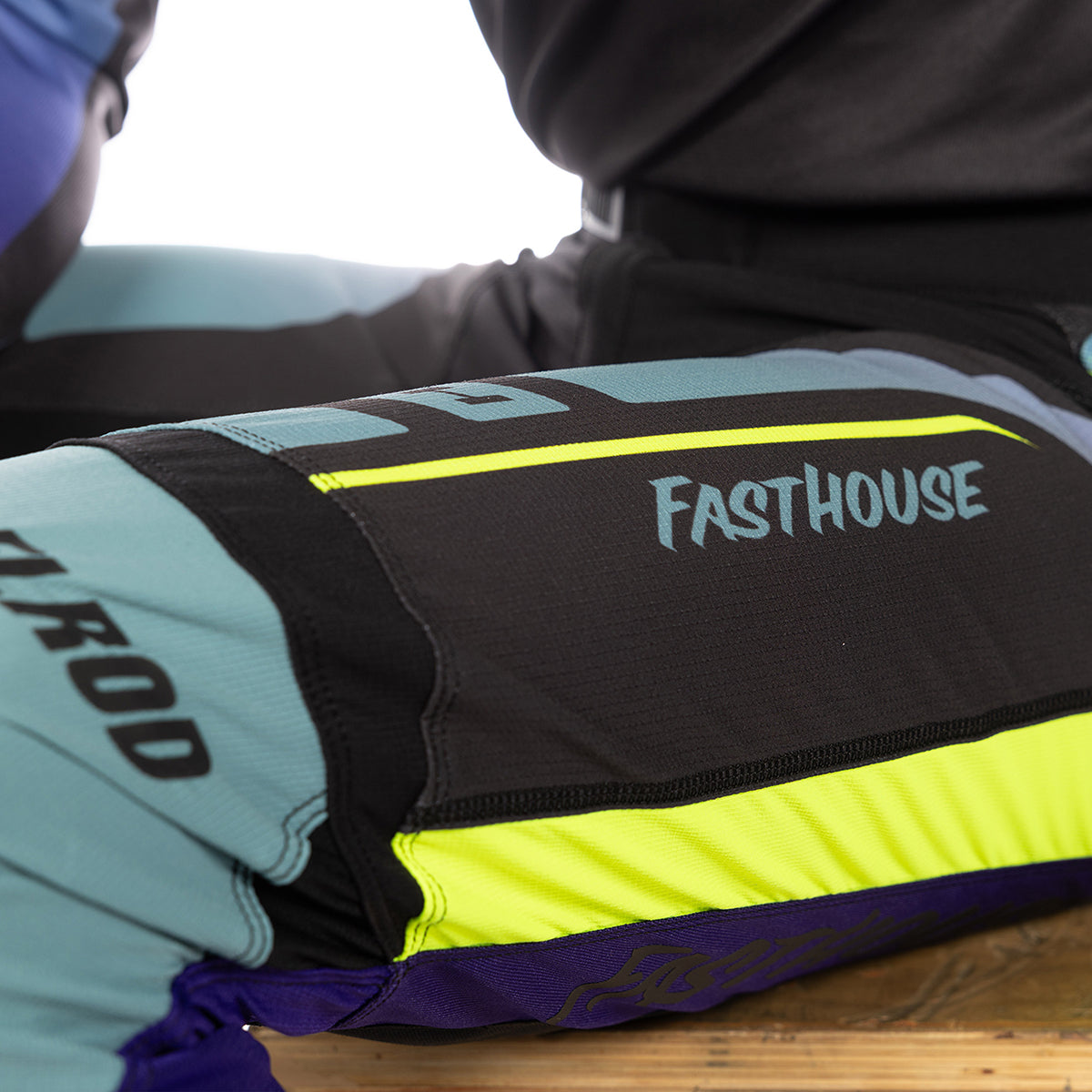 Fasthouse Elrod React Hose - Hellindigo/Schwarz