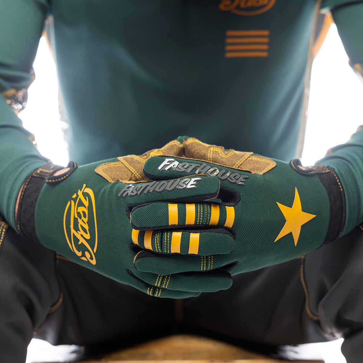 Ramone Glove