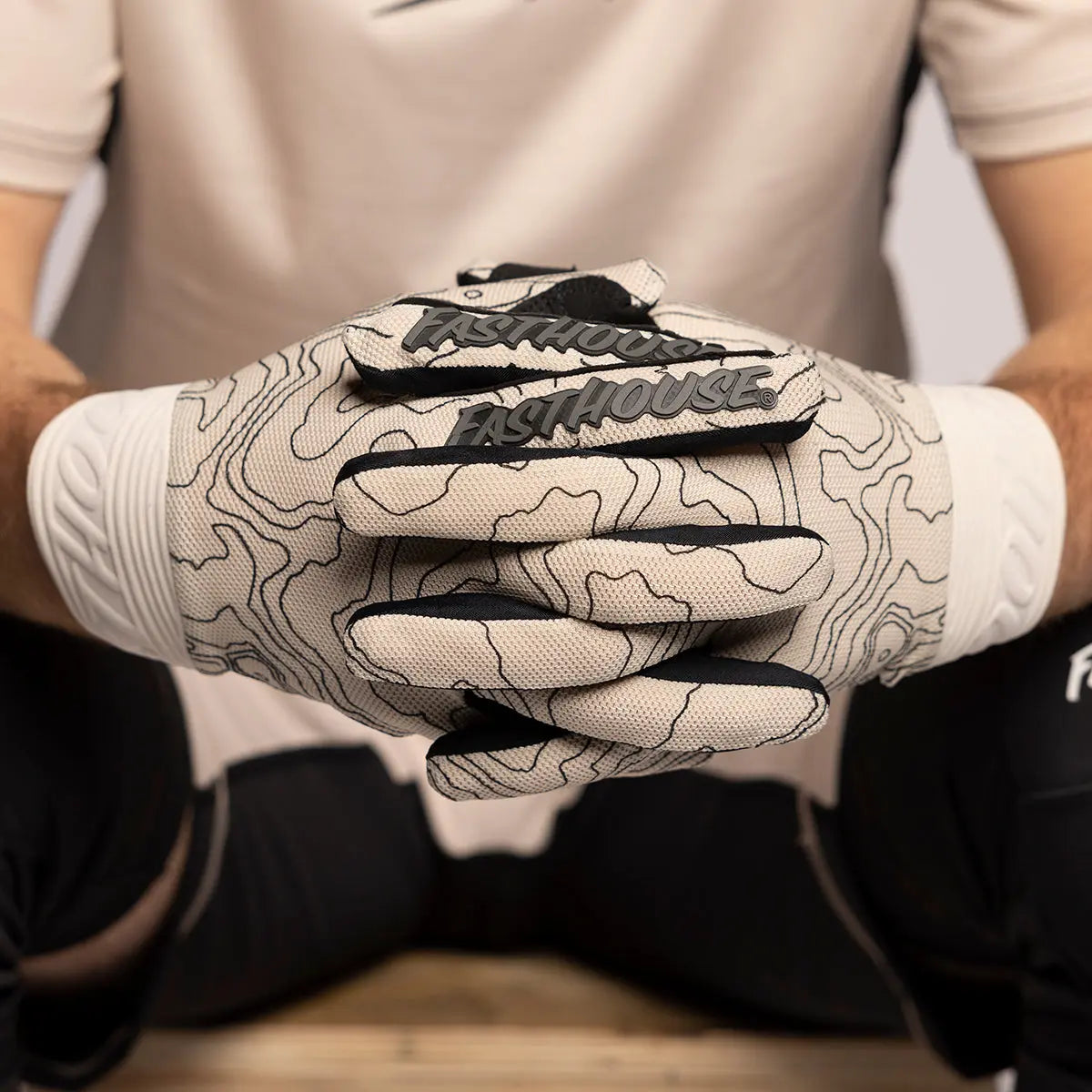 Blitz Swift Glove - Cream - Fasthouse