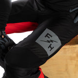 Pantalón Fasthouse Carbon Echo - Negro/Rojo Racing