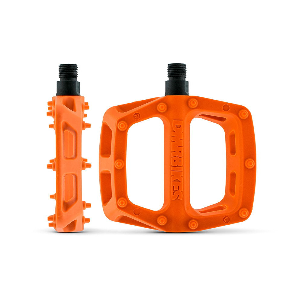 DMR - V6 Kunststofpedaal - Cro-Mo-as - Oranje