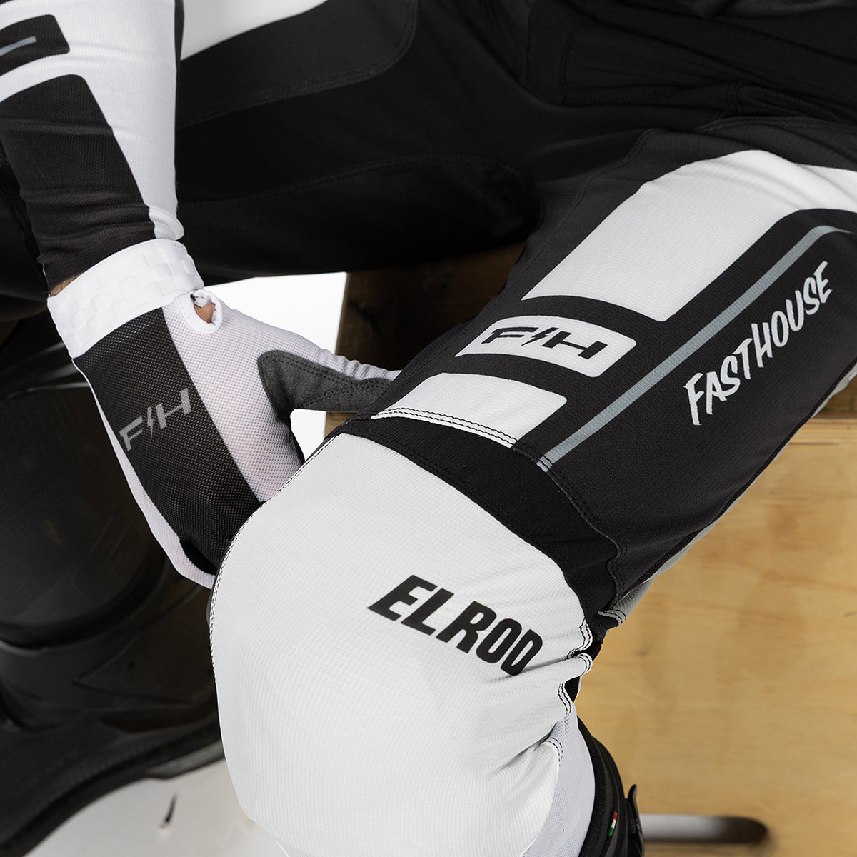 Fasthouse Elrod React Pant - White/Black