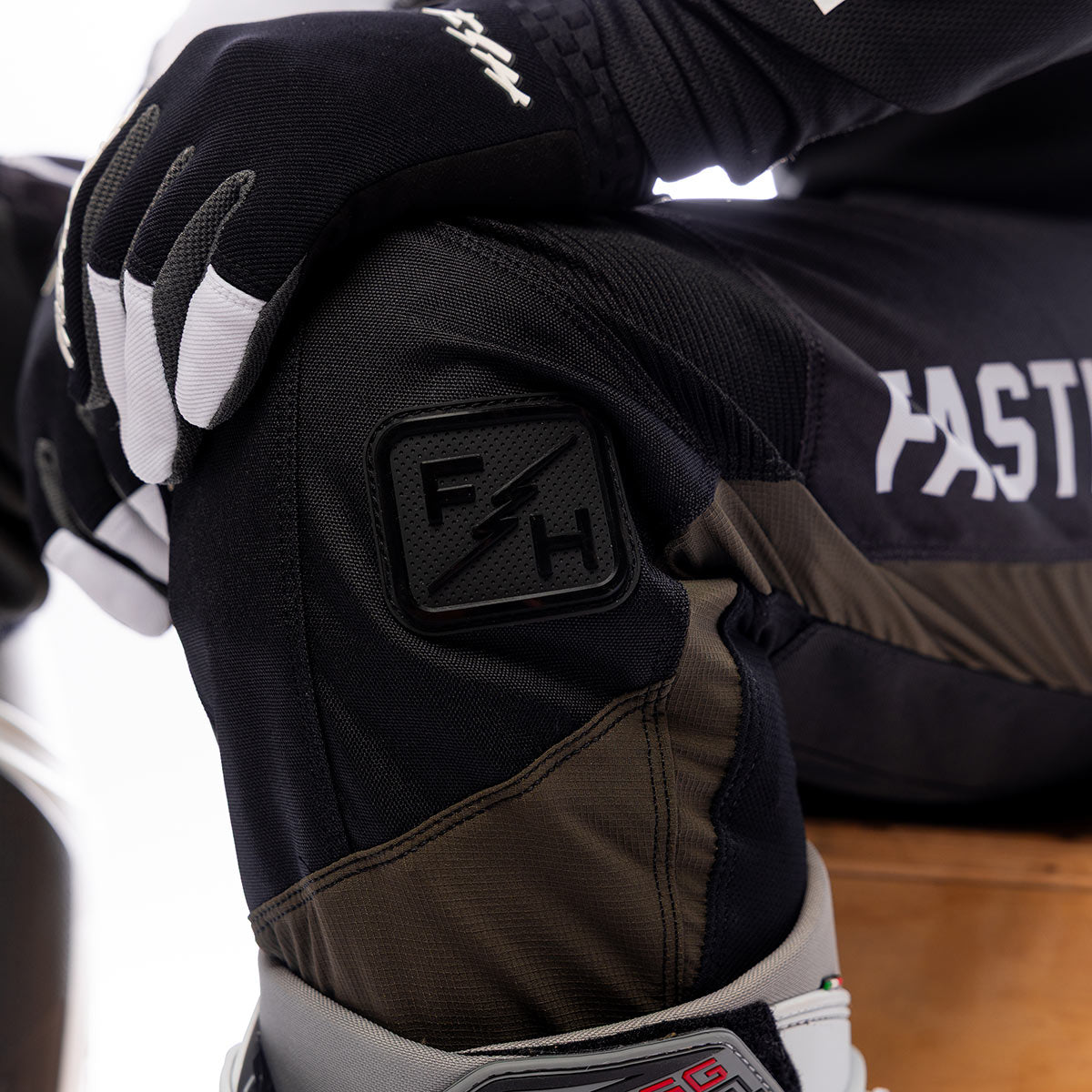 Hudson Pant