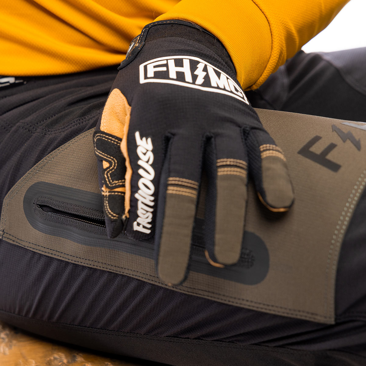 Sanguaro Bennet Glove