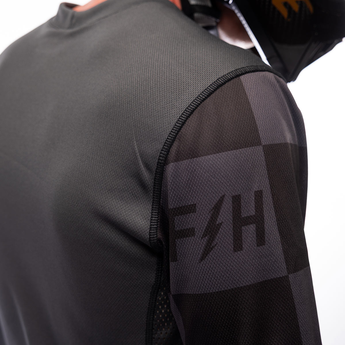 Sanguaro Tasker Jersey